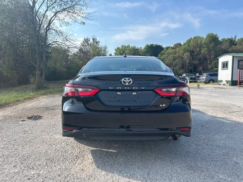 Used 2024 Toyota Camry LE image 4