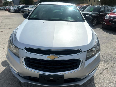 Used 2016 Chevrolet Cruze LS image 4