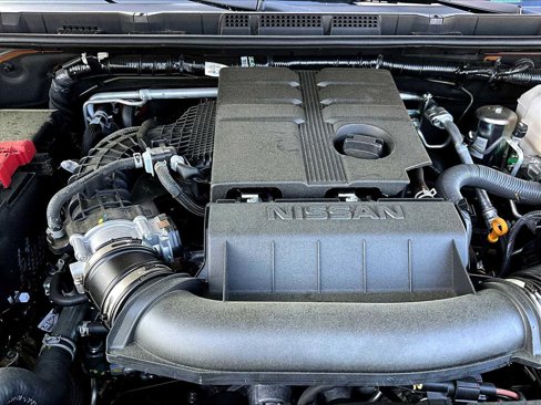 Certified 2025 Nissan Frontier SV image 34