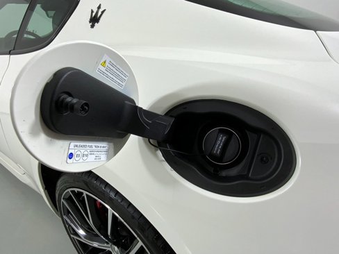 Used 2024 Maserati GranTurismo Modena image 13