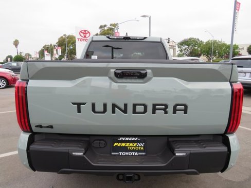 New 2025 Toyota Tundra Limited image 11