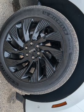 Used 2025 Lincoln Navigator L Reserve w/ Jet Appearance Package image 36