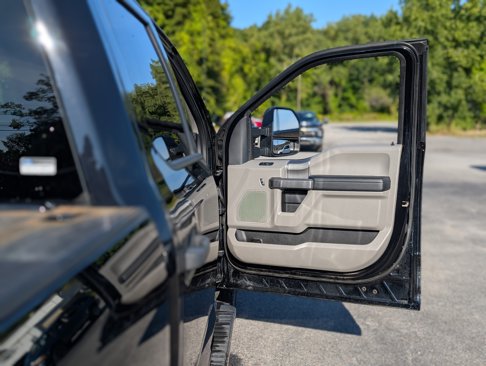 Used 2022 Ford F350 XLT w/ Black Appearance Package image 45