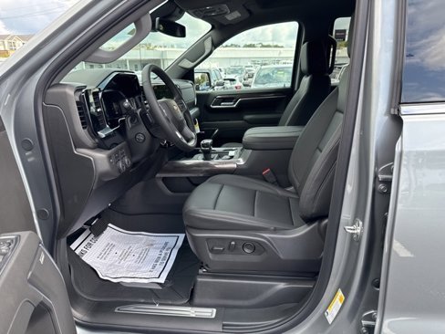 New 2026 Chevrolet Silverado 1500 LTZ w/ LTZ Convenience Package II image 12