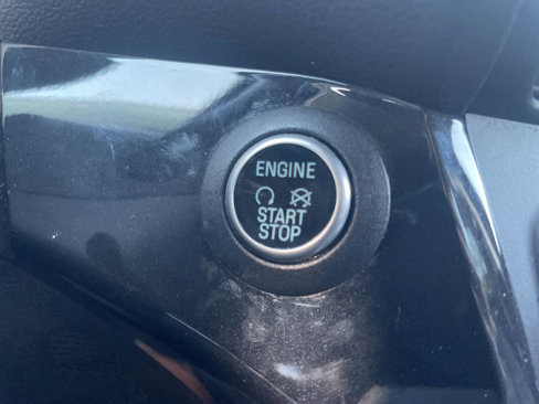 Used 2017 Ford Escape Titanium image 24