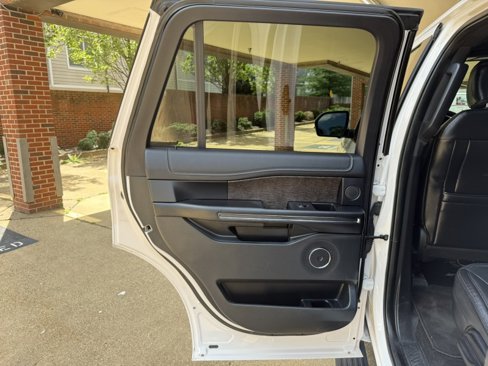 Used 2019 Ford Expedition Limited w/ Equipment Group 302A image 14
