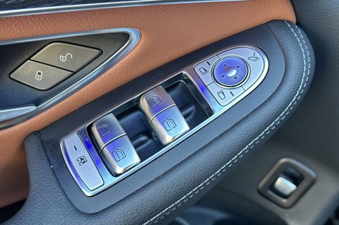 Used 2023 Mercedes-Benz GLC 300 4MATIC Coupe image 14