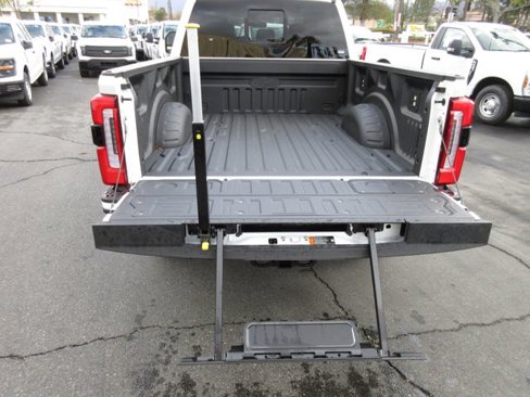 New 2025 Ford F250 Platinum image 22