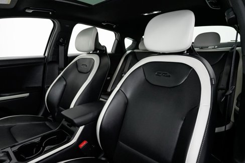 Used 2025 Kia K4 GT-Line image 11