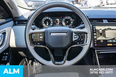 Used 2025 Land Rover Range Rover Velar Dynamic SE image 28