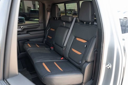 Used 2024 GMC Sierra 2500 AT4 w/ AT4 Premium Plus Package image 16