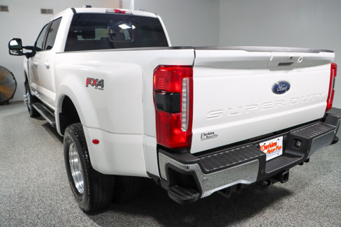 Used 2023 Ford F350 Lariat w/ FX4 Off-Road Package image 9