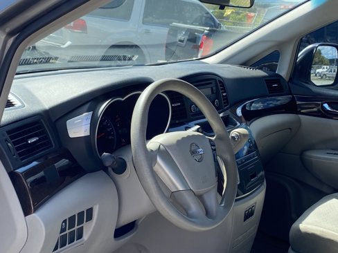 Used 2013 Nissan Quest S image 10
