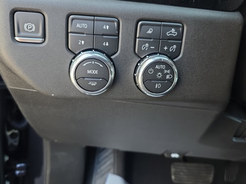 New 2026 GMC Sierra 1500 Elevation image 22