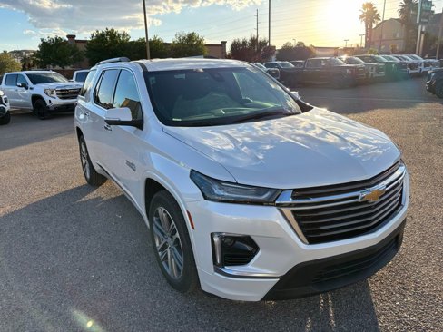 Used 2022 Chevrolet Traverse High Country image 3