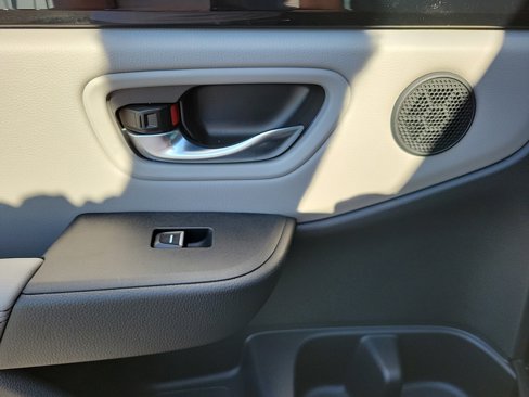 New 2025 Honda Pilot Touring image 22