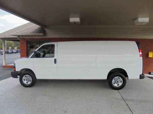 Used 2023 GMC Savana 2500 Extended image 1