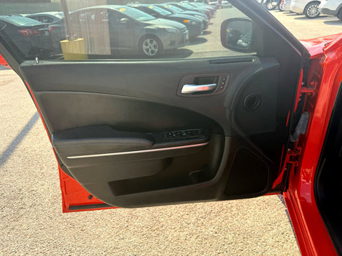 Used 2021 Dodge Charger SXT w/ Leather Interior Group image 12
