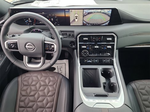 New 2025 Nissan Armada Platinum Reserve image 7