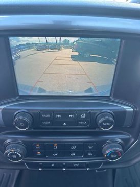 Used 2018 Chevrolet Silverado 1500 LT image 17