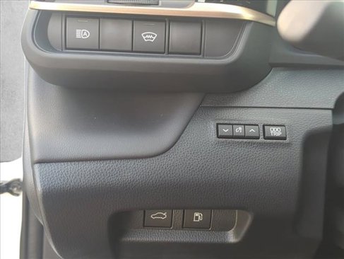 Certified 2026 Toyota Crown XLE image 17
