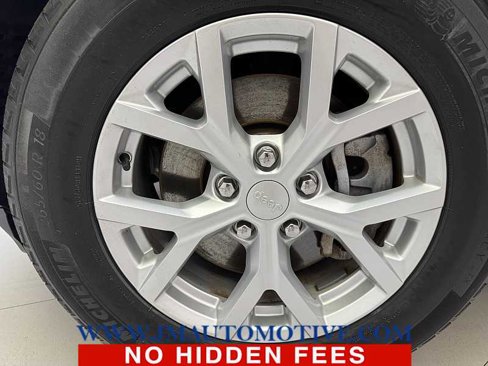 Used 2023 Jeep Grand Cherokee L Limited image 9