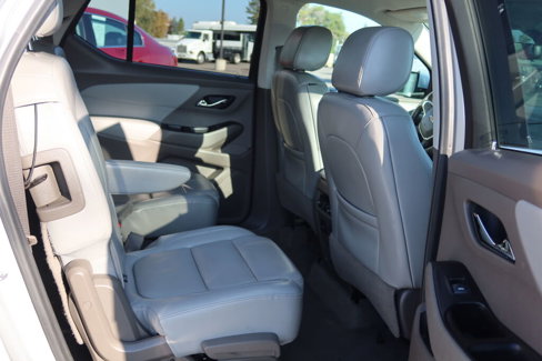 Used 2018 Chevrolet Traverse Premier image 17