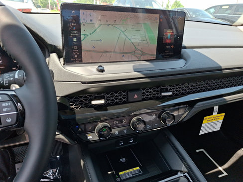 New 2025 Honda Accord Touring image 8
