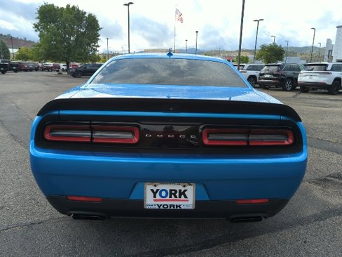 Used 2019 Dodge Challenger SRT Hellcat Redeye image 5
