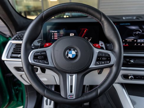 Used 2025 BMW X6 M Competition w/ Executive Package image 32