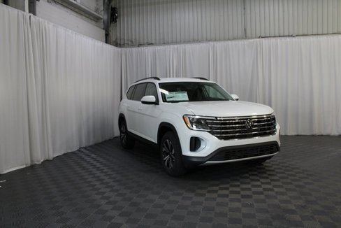 New 2026 Volkswagen Atlas SE image 29