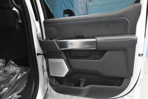 New 2025 Ford F250 Platinum image 22