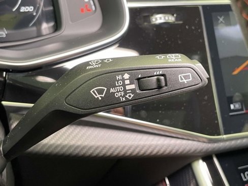 New 2025 Audi RS Q8 performance image 43