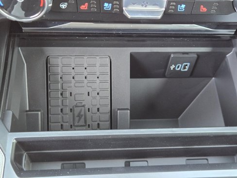 New 2026 Ford F250 Platinum image 16