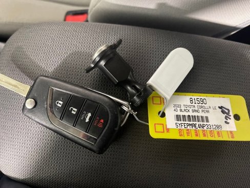 Certified 2022 Toyota Corolla LE image 24