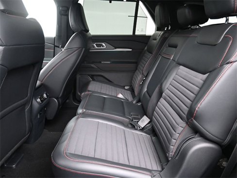 Used 2025 Ford Explorer ST-Line w/ Premium Package image 21