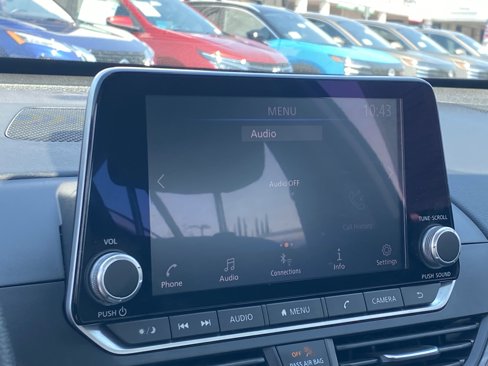 Used 2023 Nissan Altima 2.5 SV image 21