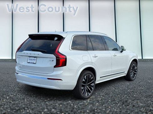 New 2026 Volvo XC90 B6 Plus w/ Protection Package Premier image 3