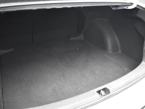 Used 2022 Toyota Corolla LE image 31