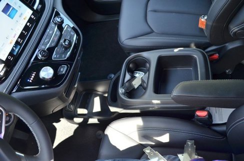New 2026 Chrysler Pacifica Select image 21