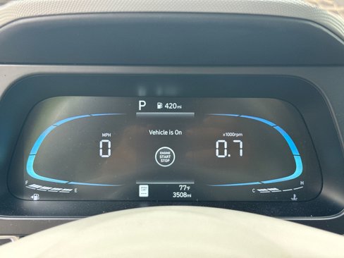 Used 2025 Hyundai Elantra Sport image 26