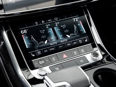 Certified 2025 Audi Q8 Premium Plus image 17