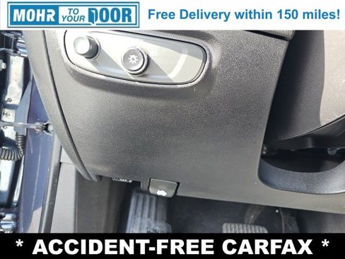 Used 2019 Chevrolet Equinox LT image 32