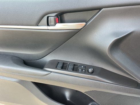 Certified 2024 Toyota Camry LE image 11