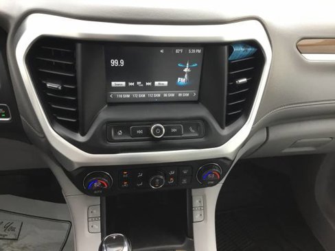 Used 2019 GMC Acadia SLE w/ Driver Alert Package I image 17
