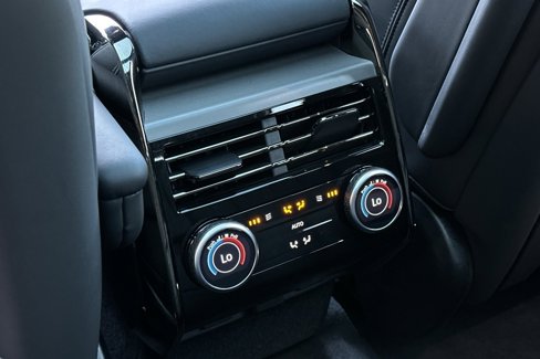 Used 2025 Land Rover Range Rover Sport Dynamic SE image 13