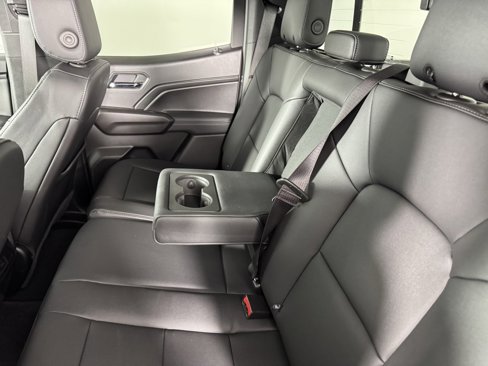 New 2025 Chevrolet Colorado LT w/ LT Convenience Package image 30