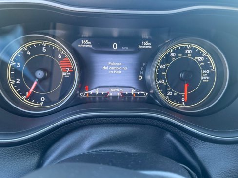 Certified 2023 Jeep Cherokee Altitude Lux w/ Lux Elite Package image 21