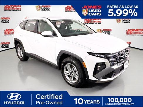 Certified 2025 Hyundai Tucson SE image 1