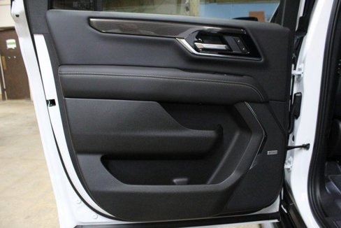 New 2026 GMC Yukon XL Elevation w/ Elevation Premium Package image 16